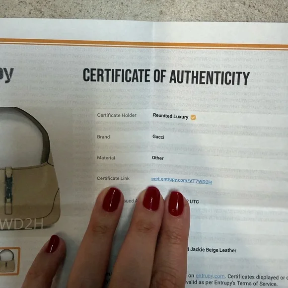 Authentic Vintage Gucci Jackie Piston Buckle Shoulder Bag- Beige Leather - Picture 13 of 13